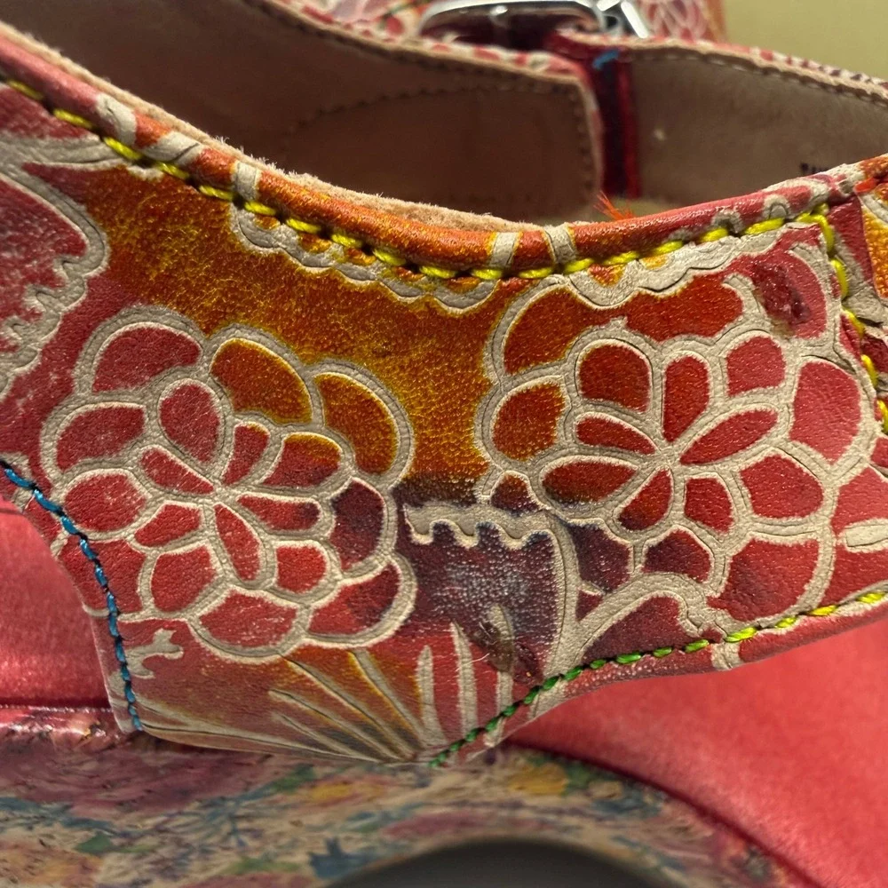 Spring Step L'Artiste Tanaquil Red Leather Wedge Sandals Floral Size 37 6.5-7